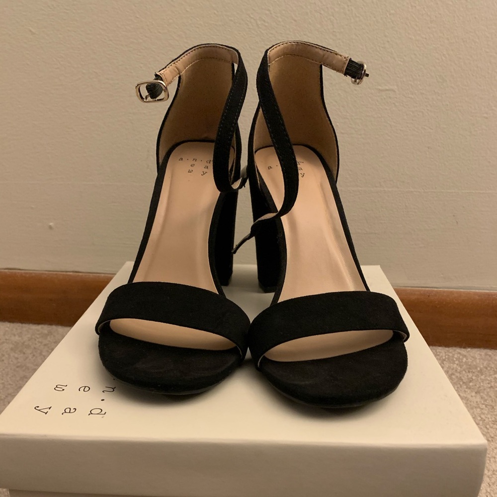 Black seude heels